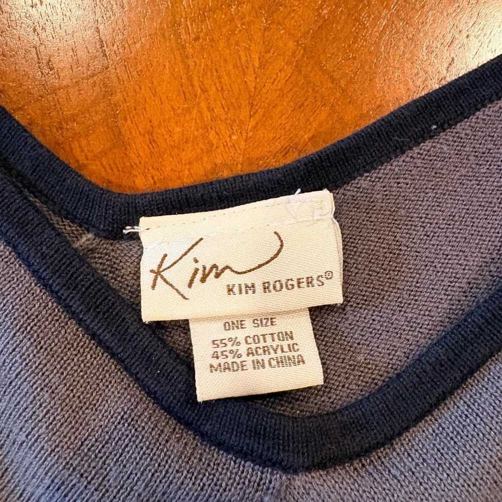 Kim Rogers  Knit poncho, one size fits all - Picture 5 of 7